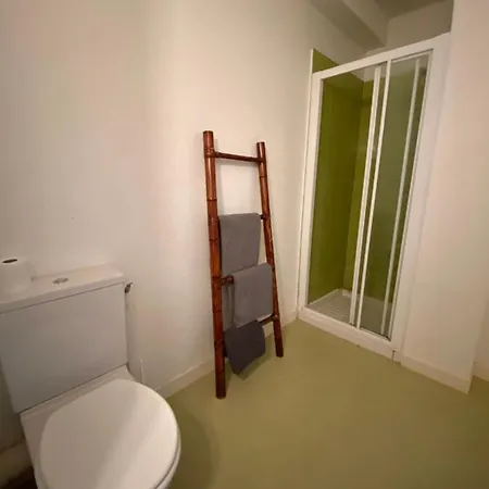 Joli Avec Terrasse Pres Du Vieux-port * لا روشيل